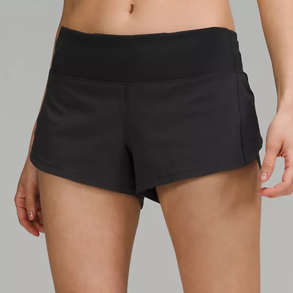 lululemon Speed Up Low-Rise Lined Short 2.5"